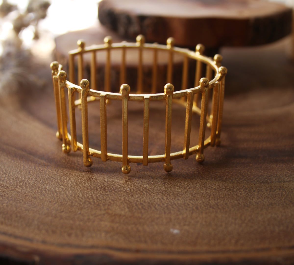 Charkha cuff by Soenaar, handcrafted 18k gold-plated jewelry (photo 4)