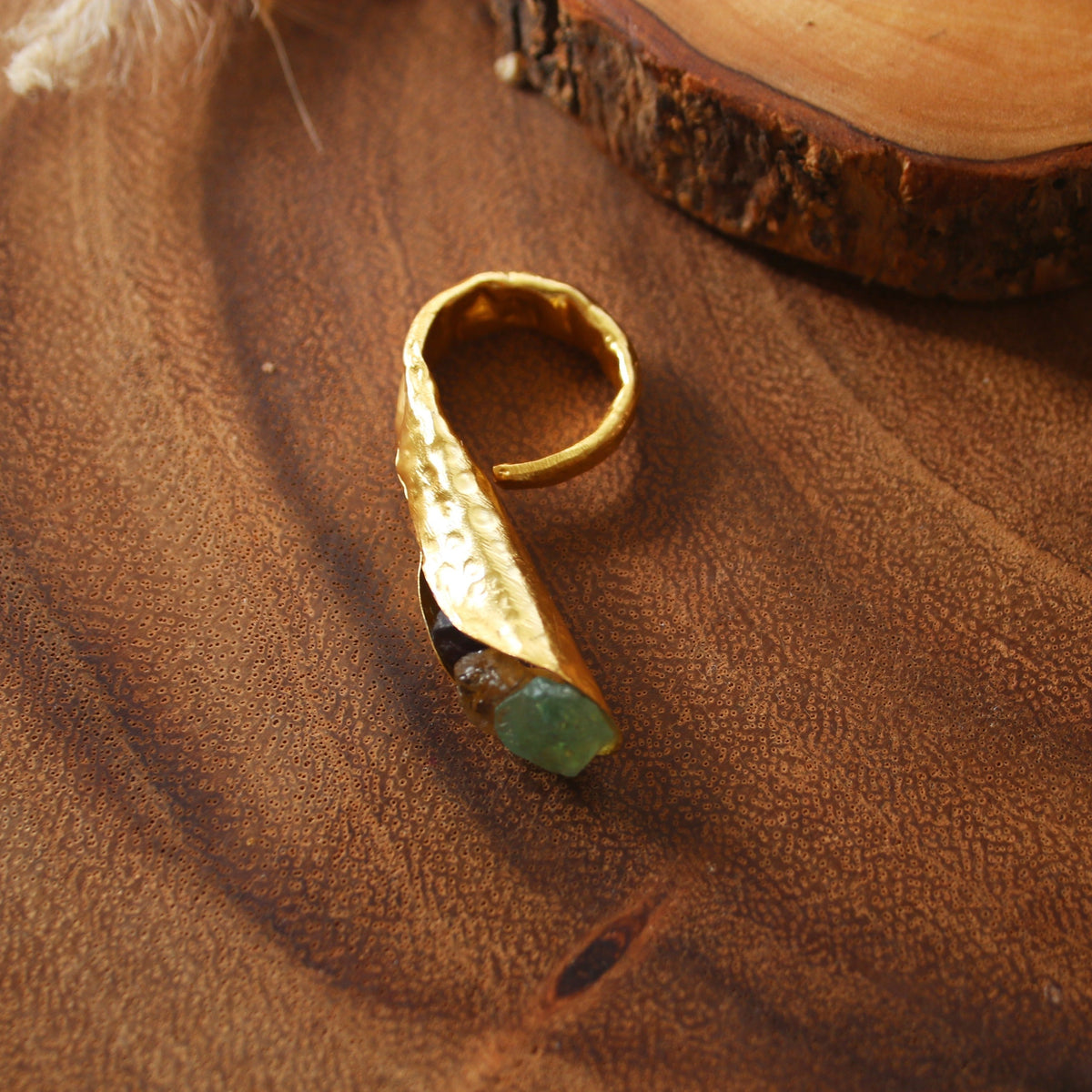 Nepenthes Ring by Soenaar, handcrafted 18k gold-plated jewelry (photo 2)