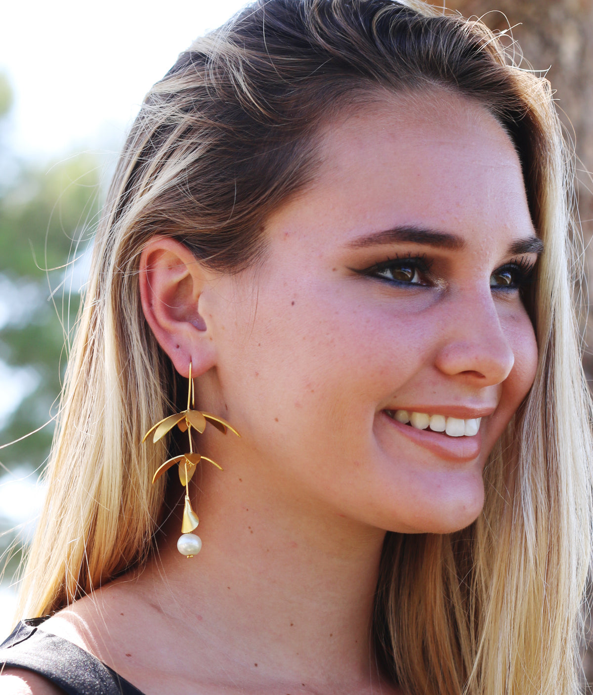 Bougainvillea Earrings by Soenaar, handcrafted 18k gold-plated jewelry (photo 2)