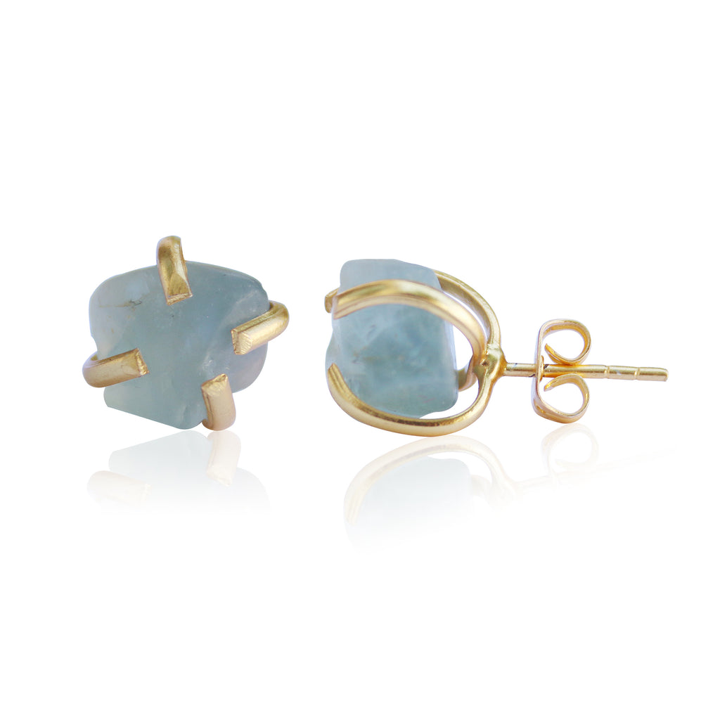 Raw Natural Stone Stud Earrings - Amethyst by Soenaar, handcrafted 18k gold-plated jewelry (photo 7)