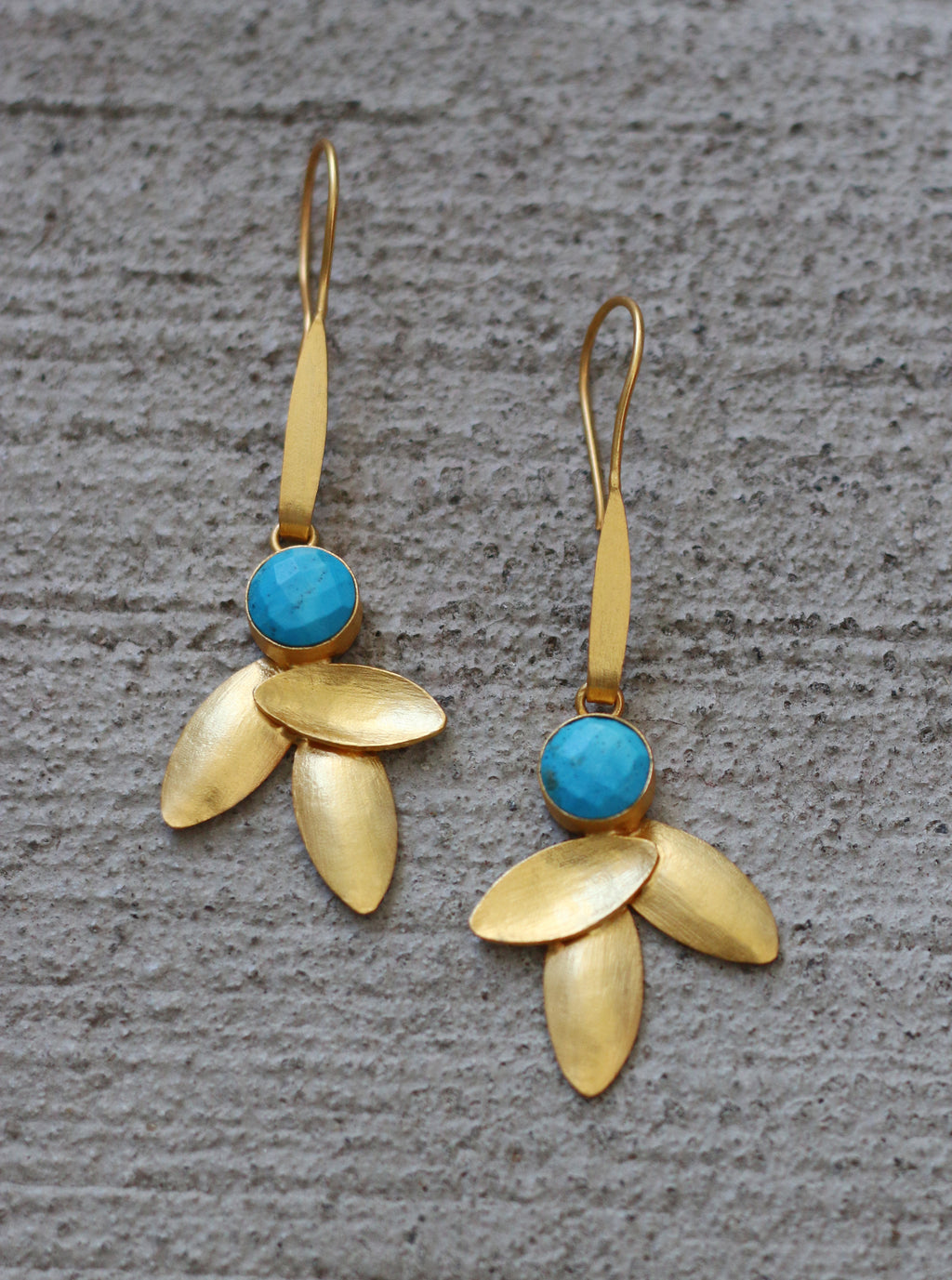 Trine Earrings by Soenaar, handcrafted 18k gold-plated jewelry (photo 9)