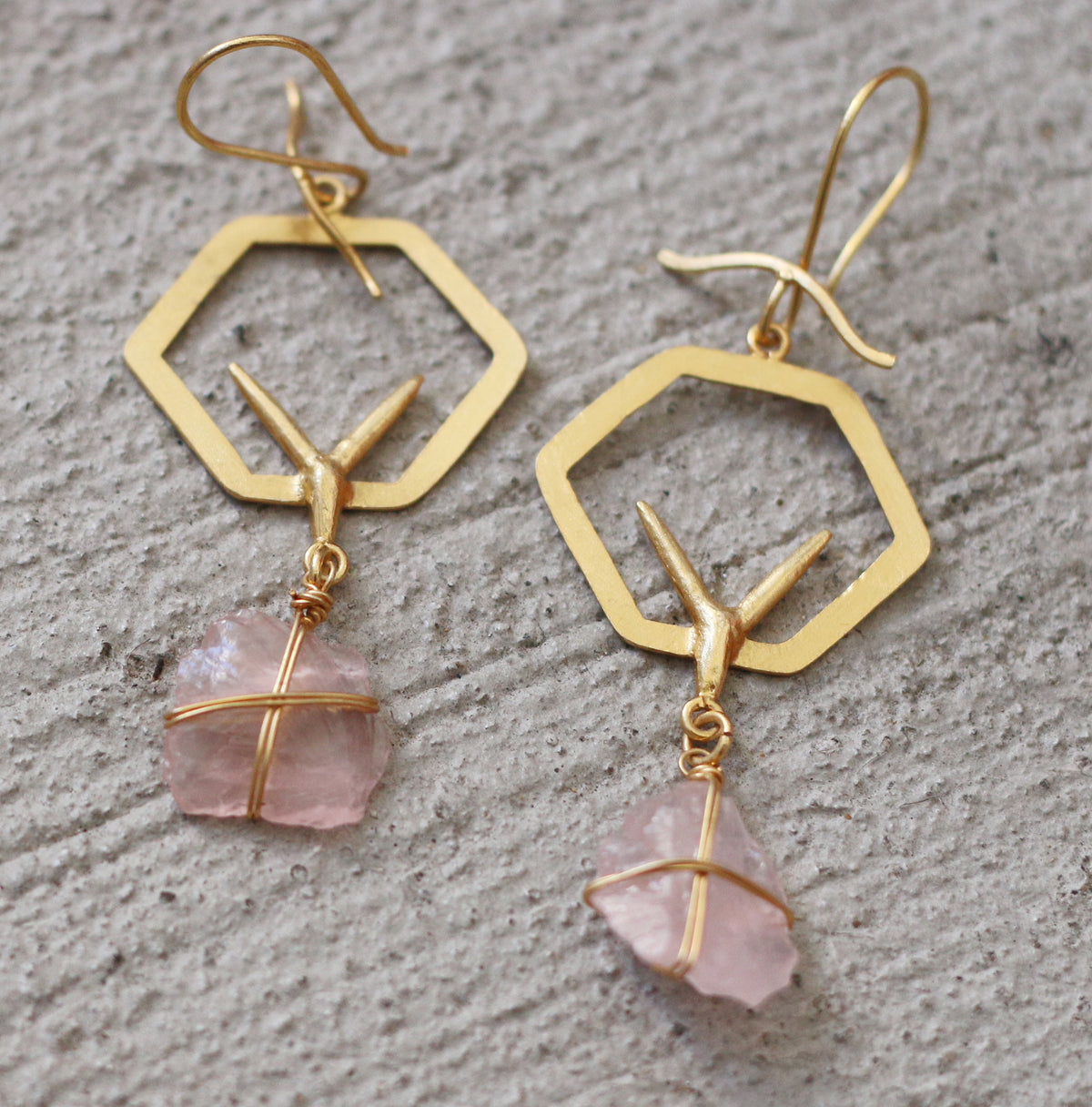 Tiet Earrings by Soenaar, handcrafted 18k gold-plated jewelry (photo 5)