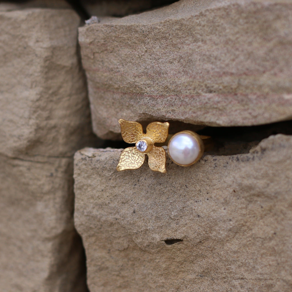 Pearl Flower Zircon Adjustable 18k Gold Plated Ring by Soenaar, handcrafted 18k gold-plated jewelry (photo 2)