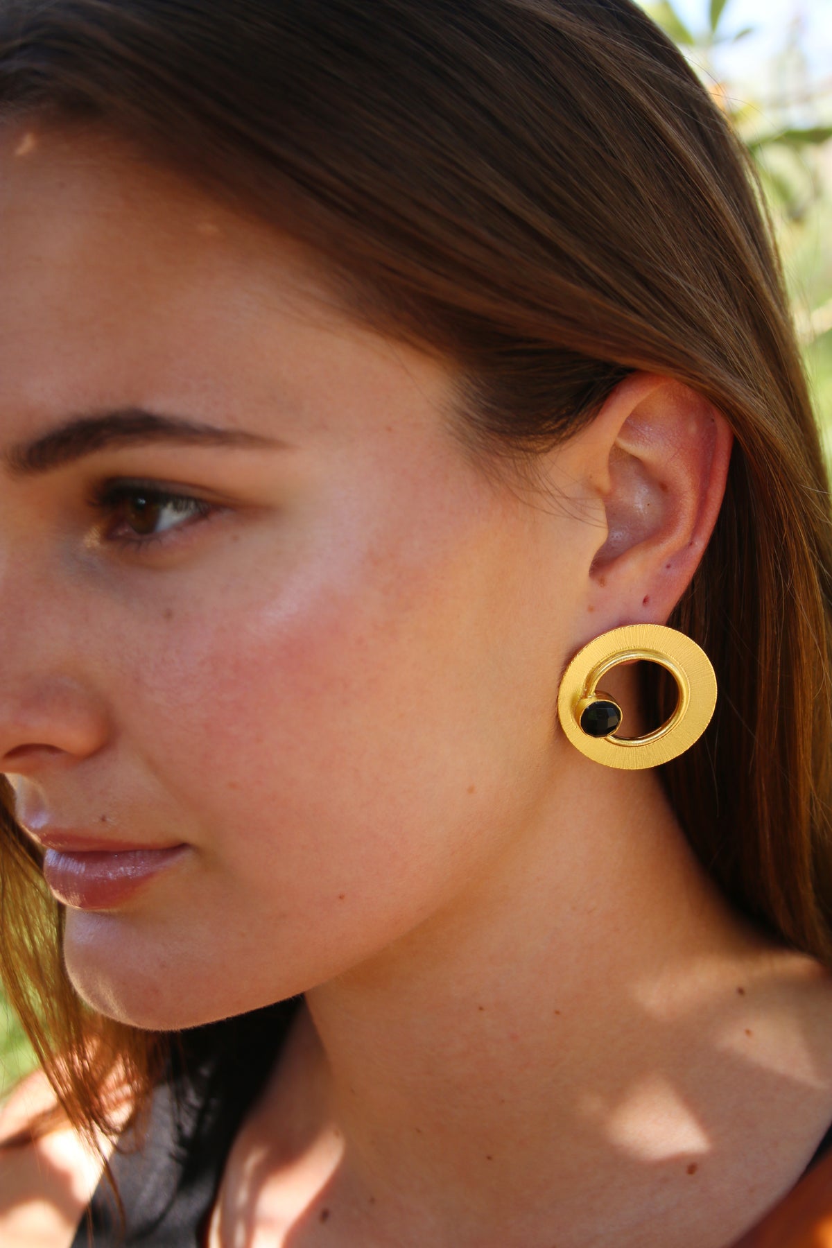 Birdseye earrings by Soenaar, handcrafted 18k gold-plated jewelry