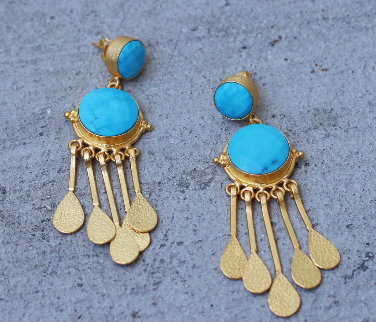 Egyptian Dangles Earrings by Soenaar, handcrafted 18k gold-plated jewelry (photo 5)