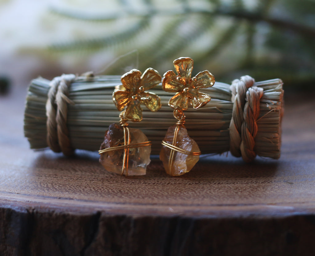 Floral Badge Earrings by Soenaar, handcrafted 18k gold-plated jewelry