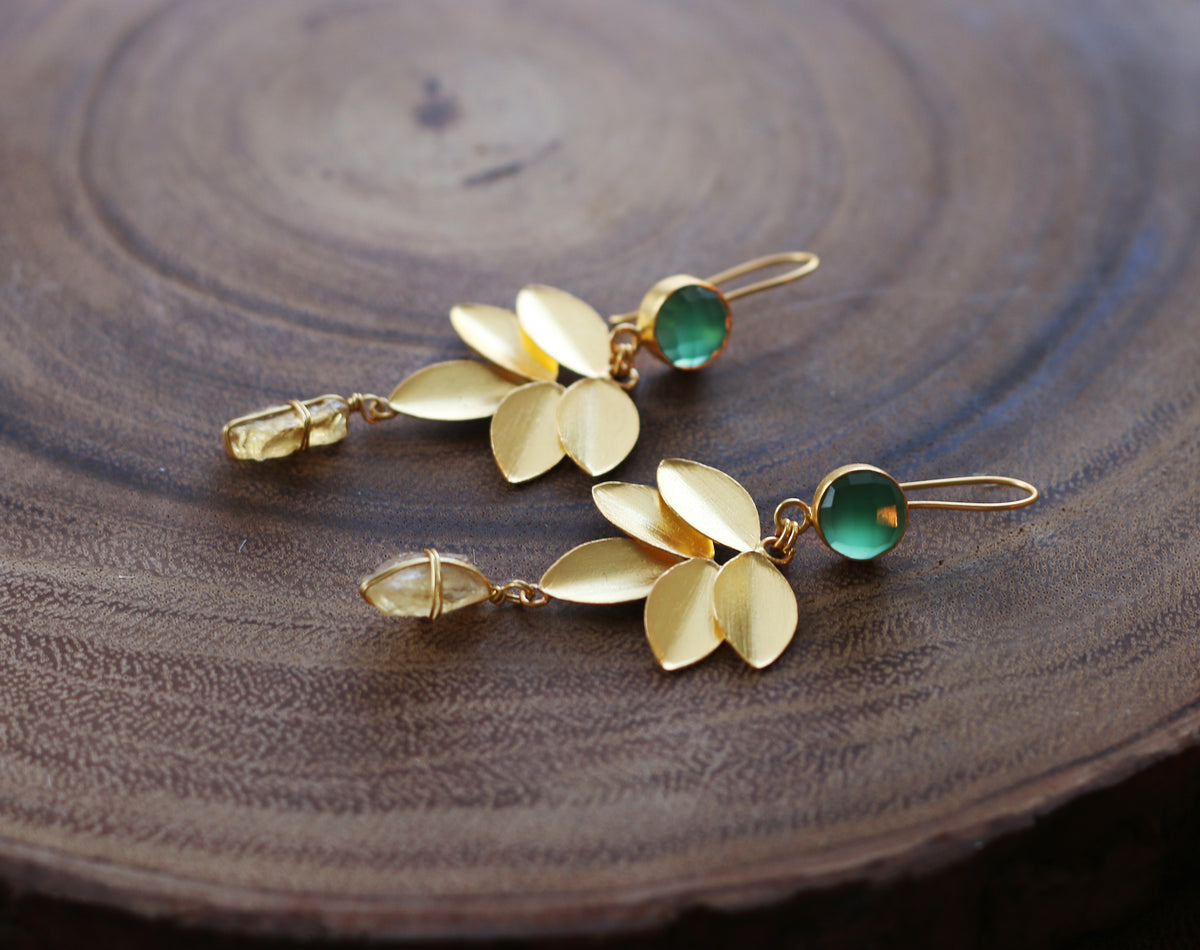 Floret Earrings by Soenaar, handcrafted 18k gold-plated jewelry (photo 5)