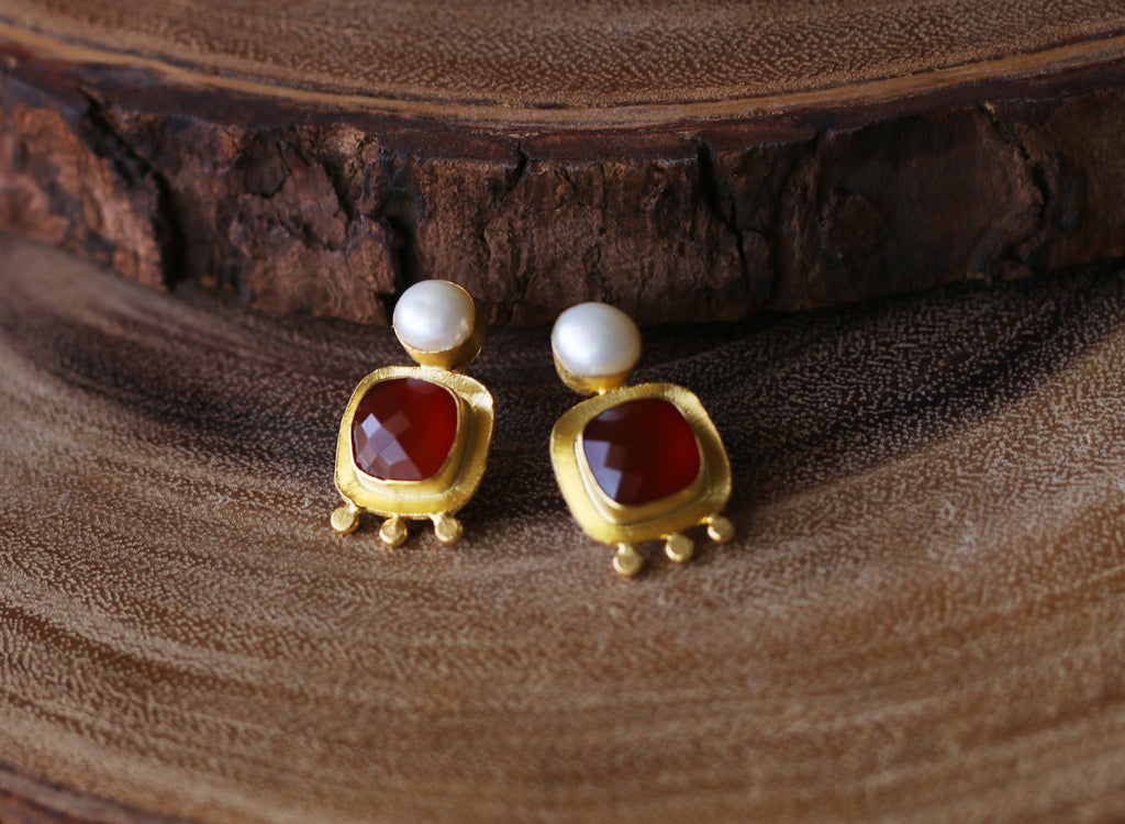 Delphic Earrings by Soenaar, handcrafted 18k gold-plated jewelry (photo 3)
