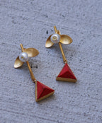 Pearl leaf drop earrings by Soenaar, handcrafted 18k gold-plated jewelry (photo 9)