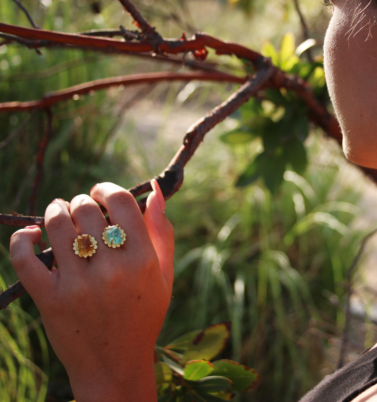 Buds ring by Soenaar, handcrafted 18k gold-plated jewelry