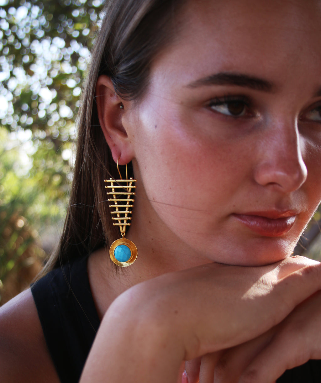 Seedi Earrings by Soenaar, handcrafted 18k gold-plated jewelry (photo 5)