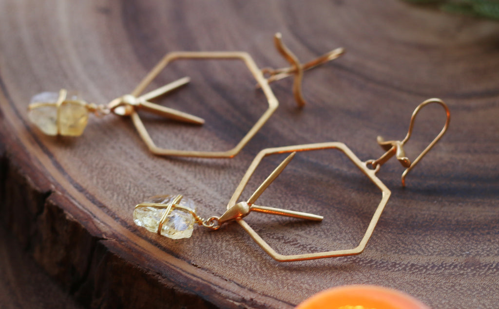 Tiet Earrings by Soenaar, handcrafted 18k gold-plated jewelry (photo 2)